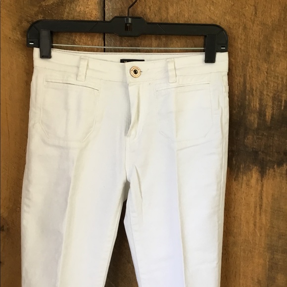 Mossimo Dutti White Jeans - Picture 6 of 8